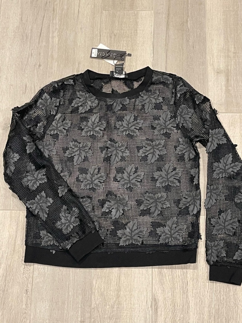 Gracia Black Mesh Leaf Appliqué Long Sleeve Top Sheer Textured Size S
